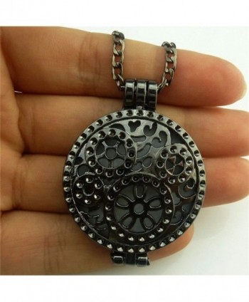 Aromatherapy Perfume Diffuser Pendant Necklace in Women's Lockets