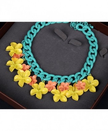 Hamer Flowers Statement Pendant Jewelry in Women's Choker Necklaces